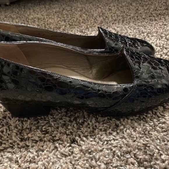 New BALLY * Vasano BLACK CROC Patent LEATHER Block Heel LOAFERS PUMPS * 7.5 / 8 - Picture 4 of 10